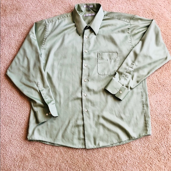 Excellent Olive Green Long Sleeve Dress Shirt - Picture 2 of 3
